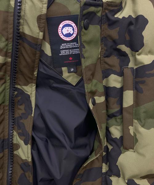 CANADA GOOSE（カナダグース）CANADA GOOSE (カナダグース) ダウンジャケット カーキ サイズ:S/Pの古着・服飾アイテム