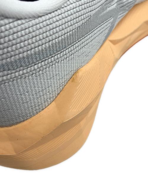 asics（アシックス）asics (アシックス) ランニングシューズ NOVABLAST 6 ホワイト×オレンジ サイズ:US 8の古着・服飾アイテム