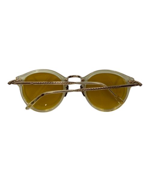 OLIVER PEOPLES（オリバーピープルズ）OLIVER PEOPLES (オリバーピープルズ) サングラス ゴールド サイズ:49□25 142の古着・服飾アイテム