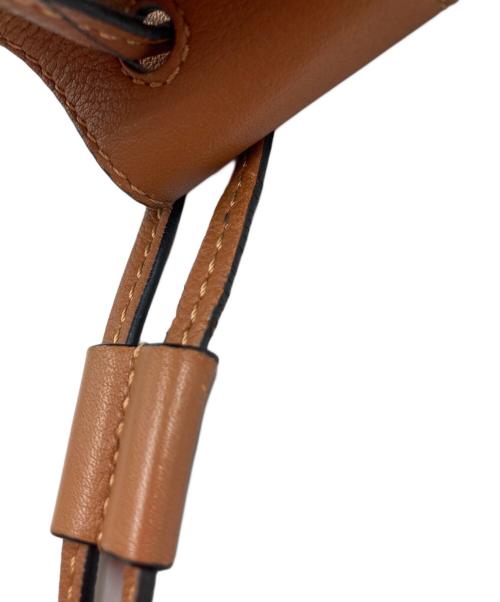 LOEWE（ロエベ）LOEWE (ロエベ) ハンモック ドローストリングミニ タンの古着・服飾アイテム