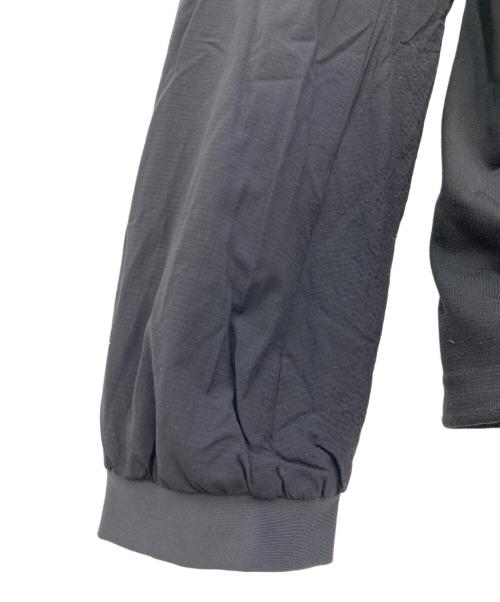 ARC'TERYX（アークテリクス）ARC'TERYX (アークテリクス) マウンテンパーカー ブラック サイズ:SIZE Mの古着・服飾アイテム
