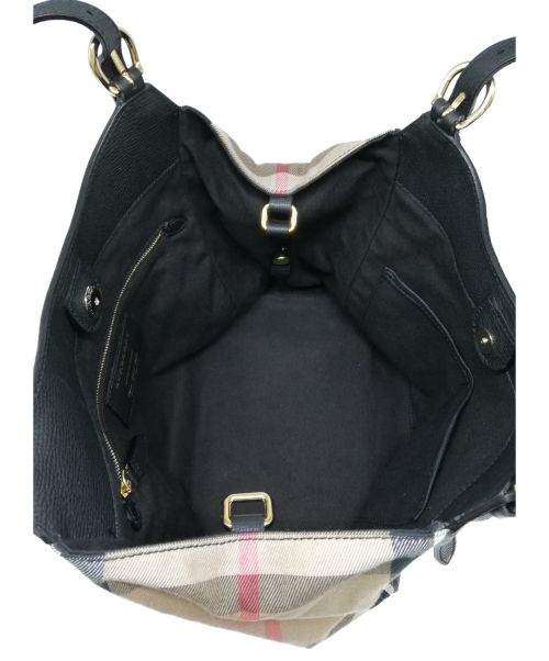 BURBERRY（バーバリー）BURBERRY (バーバリー) ショルダーバッグ ブラック ノヴァチェック 3958975の古着・服飾アイテム