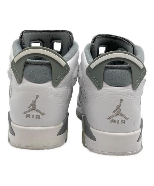 NIKE（ナイキ）NIKE (ナイキ) AIR JORDAN 6 RETRO GS グレー×ホワイト サイズ:25の古着・服飾アイテム