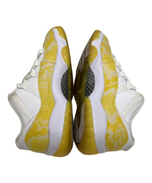 NIKE（ナイキ）NIKE (ナイキ) Nike WMNS Air Jordan 11 Retro Low Yellow Snake Skin ホワイト×イエロー サイズ:24.5の古着・服飾アイテム