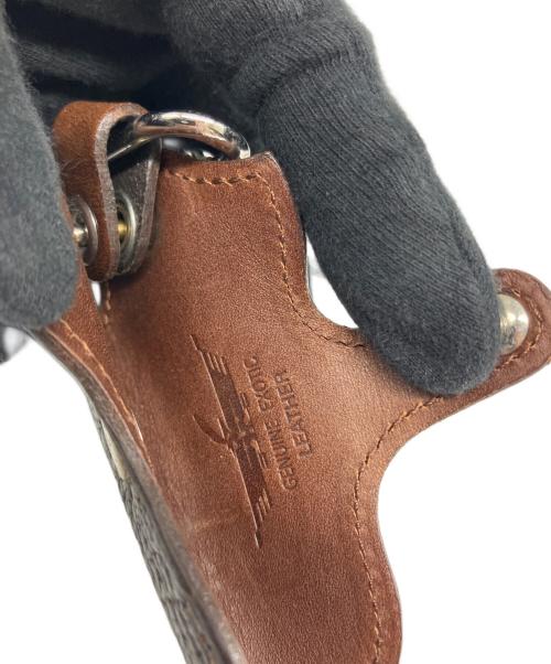 FUNNY（ファニー）FUNNY (ファニー) 型押しキーケース ブラウンの古着・服飾アイテム