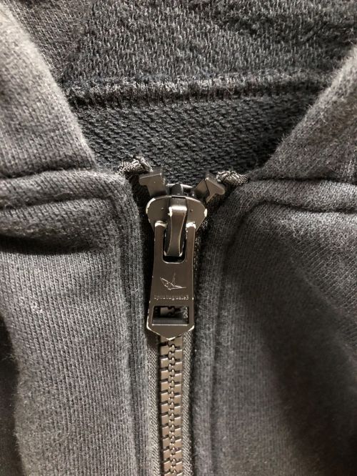 1piu1uguale3（ウノピュウノウグァーレトレ）1piu1uguale3 (ウノ ピゥ ウノ ウグァーレ トレ) 切替ジップパーカー ブラック サイズ:XLの古着・服飾アイテム