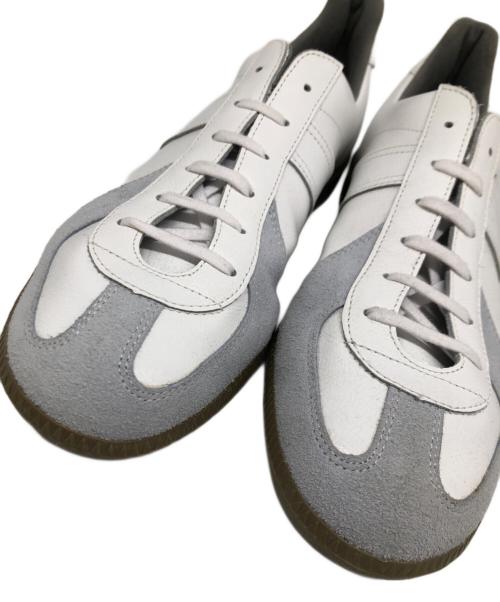 BW SPORT（ビーダブルスポーツ）BW SPORT (ビーダブルスポーツ) ジャーマントレーナー グレー×ホワイト サイズ:28.5の古着・服飾アイテム