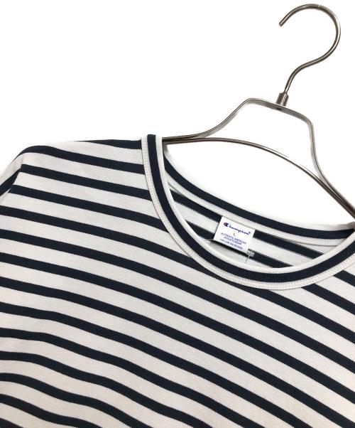 Champion（チャンピオン）Champion (チャンピオン) ロングスリーブTシャツ ブラック×ホワイト サイズ:Ｌの古着・服飾アイテム