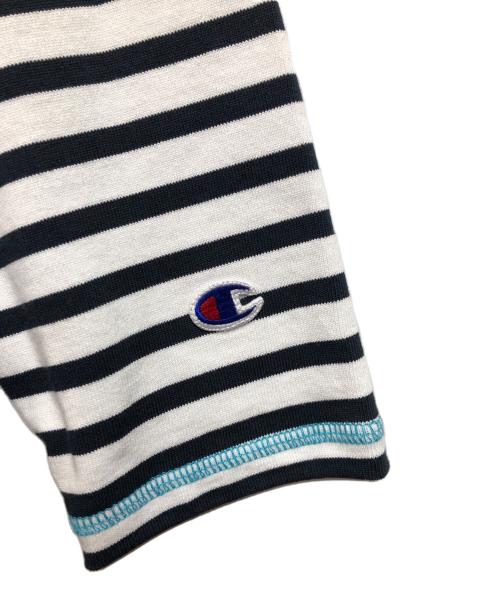 Champion（チャンピオン）Champion (チャンピオン) ロングスリーブTシャツ ブラック×ホワイト サイズ:Ｌの古着・服飾アイテム