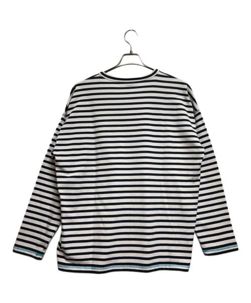 Champion（チャンピオン）Champion (チャンピオン) ロングスリーブTシャツ ブラック×ホワイト サイズ:Ｌの古着・服飾アイテム