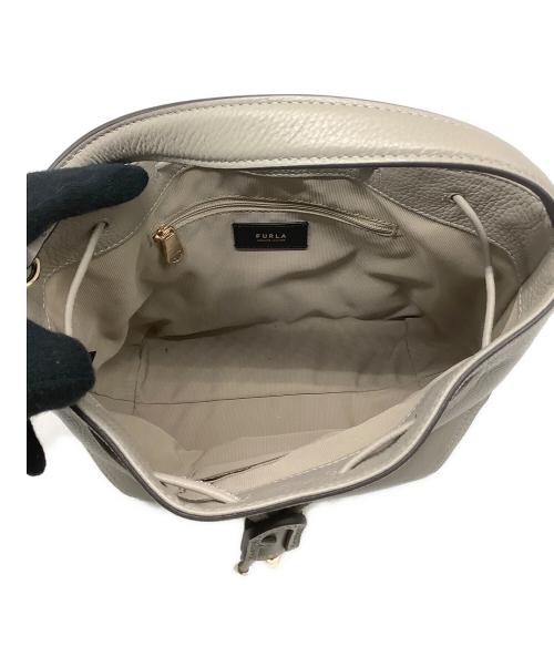 FURLA（フルラ）FURLA (フルラ) アテナ 2WAYショルダーバッグ ベージュの古着・服飾アイテム