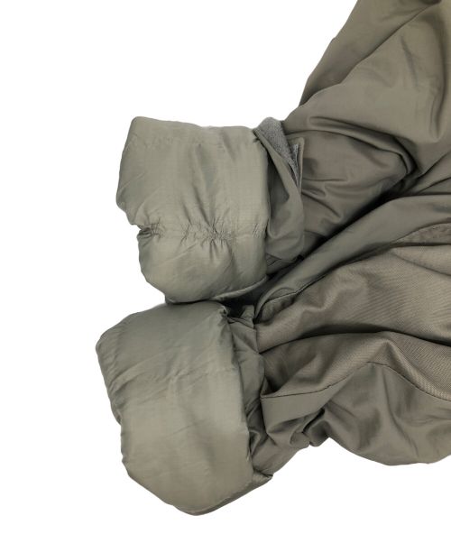 ECWCS（エクワックス）ECWCS (エクワックス) GⅢ LEVEL7 EXTREME COLD WEATHER PARKA グレー サイズ:Lの古着・服飾アイテム