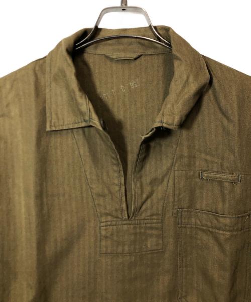 Czech army（チェコアーミー）Czech army (チェコアーミー) ヘリンボーンプルオーバーシャツ ブラウン サイズ:SIZE 不明の古着・服飾アイテム