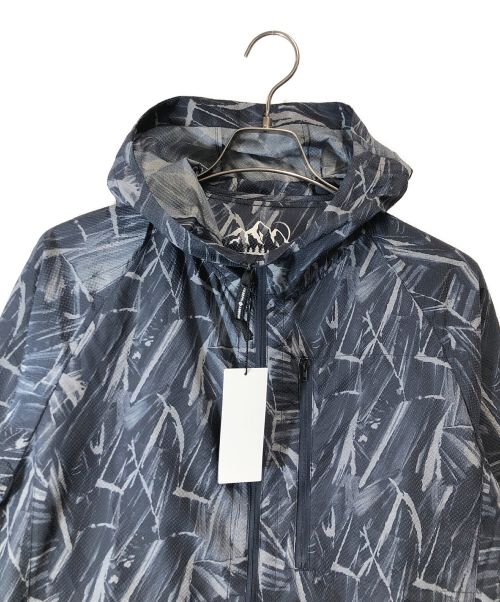 JOSEPH ABBOUD（ジョセフアブード）JOSEPH ABBOUD (ジョセフアブード) ナイロンジャケット グレー×ネイビー サイズ:Ｍの古着・服飾アイテム