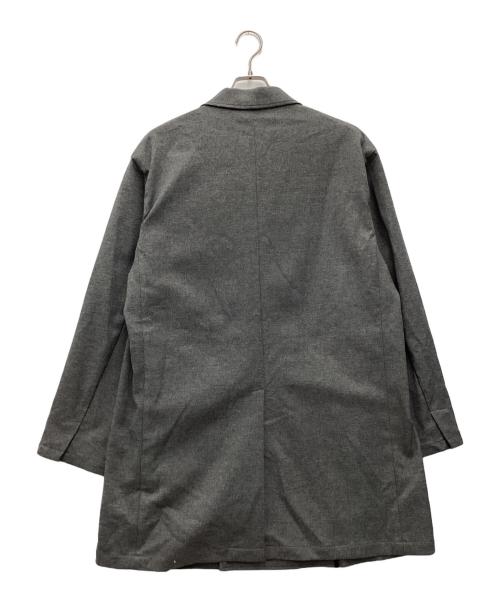 NEW BALANCE（ニューバランス）NEW BALANCE (ニューバランス) ステンカラーコート グレー サイズ:SIZE M 未使用品の古着・服飾アイテム