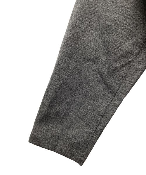 NEW BALANCE（ニューバランス）NEW BALANCE (ニューバランス) ステンカラーコート グレー サイズ:SIZE M 未使用品の古着・服飾アイテム