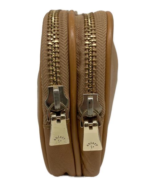 aniary（アニアリ）aniary (アニアリ) セカンドバッグ ベージュの古着・服飾アイテム