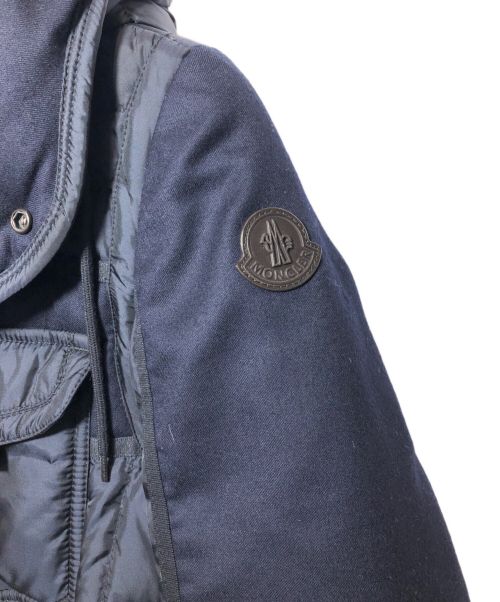 MONCLER（モンクレール）MONCLER (モンクレール) ダウンジャケット ブラック×ネイビーの古着・服飾アイテム