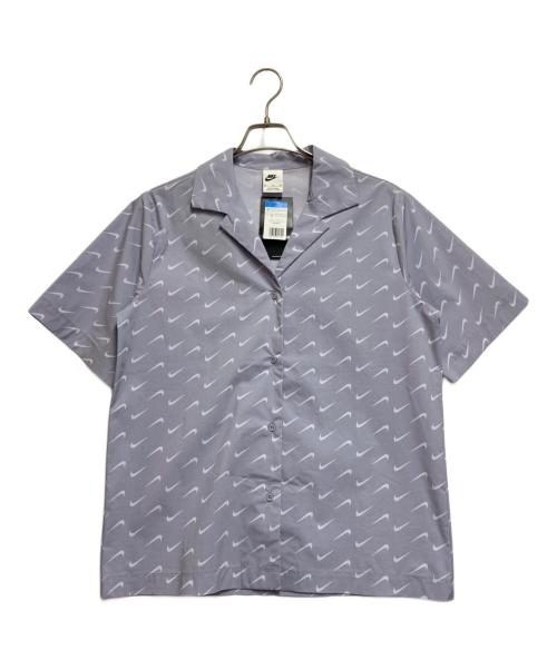 NIKE（ナイキ）NIKE (ナイキ) AS W NSW EVRDY MOD WVN SS TOP グレー サイズ:Ｍ 未使用品の古着・服飾アイテム