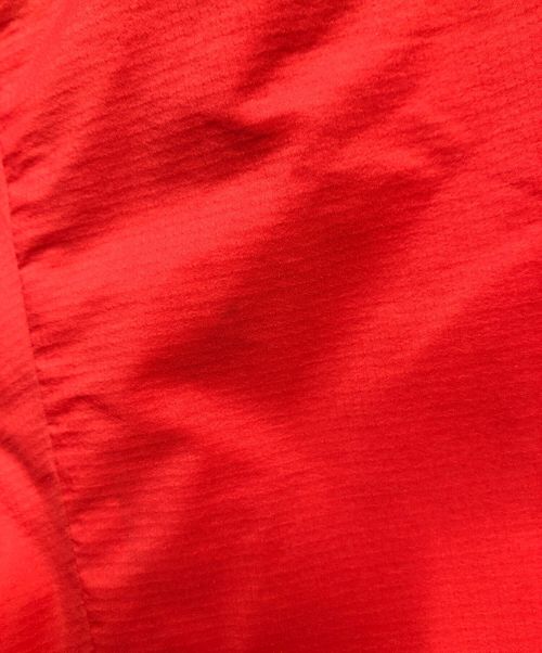 THE NORTH FACE（ザ ノース フェイス）THE NORTH FACE (ザ ノース フェイス) スワローテイルベントフーディ レッド サイズ:Lの古着・服飾アイテム