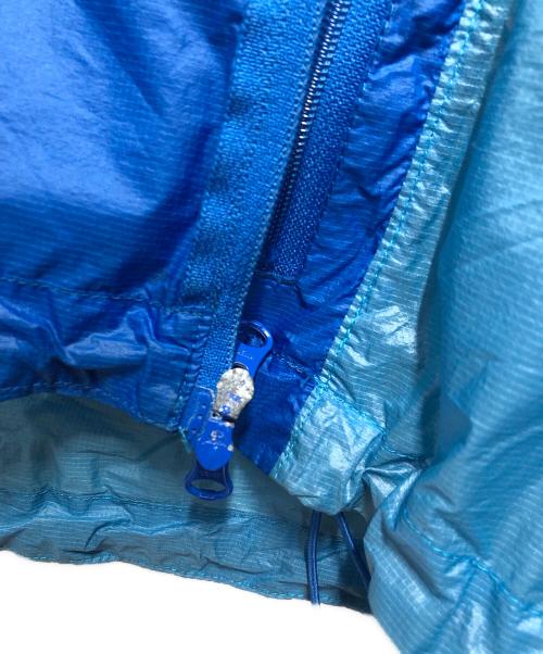 SOPHNET.（ソフネット）SOPHNET. (ソフネット) FRAGMENT DESIGN (フラグメントデザイン) FYi (エフワイアイ) ナイロンパーカー ブルー サイズ:不明の古着・服飾アイテム