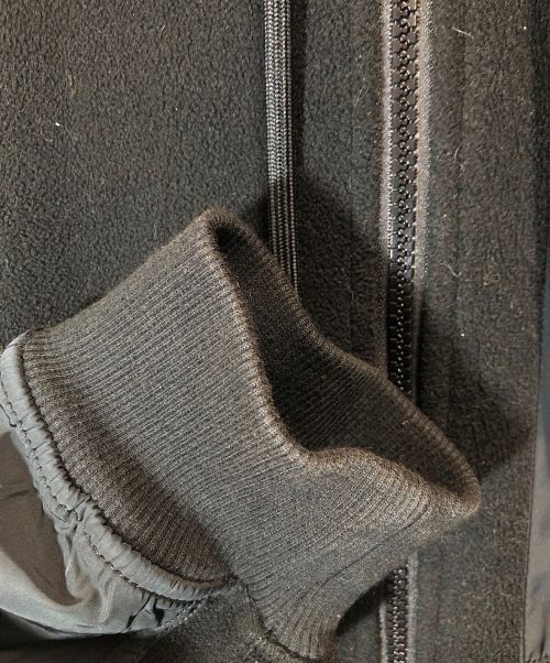 DIESEL（ディーゼル）DIESEL (ディーゼル) ジップパーカー ブラック サイズ:Ｍの古着・服飾アイテム