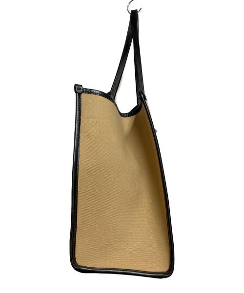 GIANNI CHIARINI（ジャンニ キアリーニ）GIANNI CHIARINI (ジャンニ キアリーニ) トートバッグ ブラック×ベージュの古着・服飾アイテム