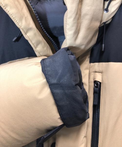 THE NORTH FACE（ザ ノース フェイス）THE NORTH FACE (ザ ノース フェイス) BALTRO LIGHT JACKET(バルトロライトジャケット) ブラック×ベージュ サイズ:Lの古着・服飾アイテム