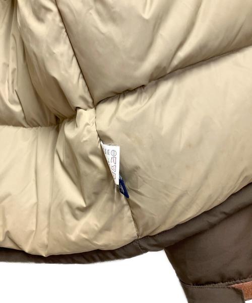 stussy（ステューシー）stussy (ステューシー) ダウンジャケット ブラウン サイズ:XLの古着・服飾アイテム