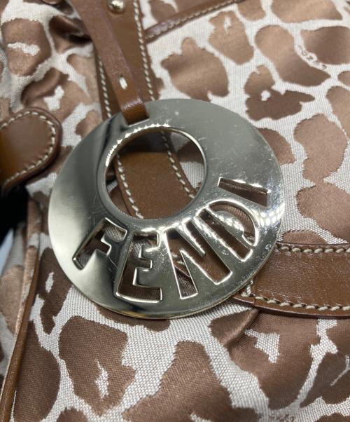 FENDI（フェンディ）FENDI (フェンディ) ハンドバッグ ブラウンの古着・服飾アイテム