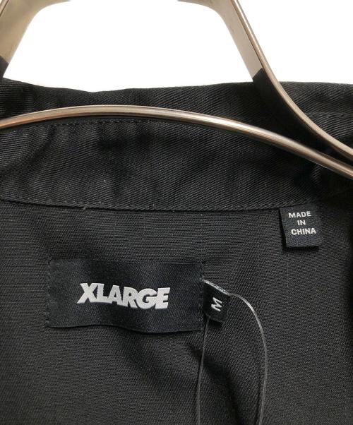 X-LARGE（エクストララージ）X-LARGE (エクストララージ) LOGO PATCH S/S WORK SHIRT ブラック サイズ:Ｍの古着・服飾アイテム