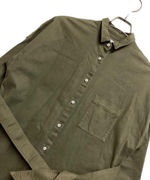 THE SHIRT by upper hights（ザ シーツ バイ アッパーハイツ）THE SHIRT by upper hights (ザ シーツ バイ アッパーハイツ) マキシ丈ツイルシャツワンピース グリーンの古着・服飾アイテム