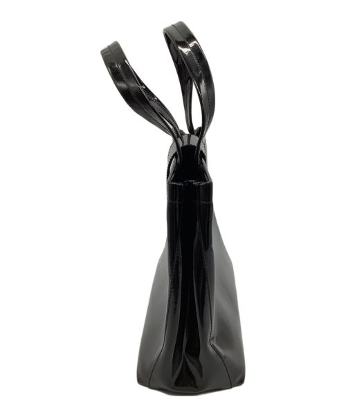 Salvatore Ferragamo（サルヴァトーレ フェラガモ）Salvatore Ferragamo (サルヴァトーレ フェラガモ) エナメルハンドバッグ ブラックの古着・服飾アイテム