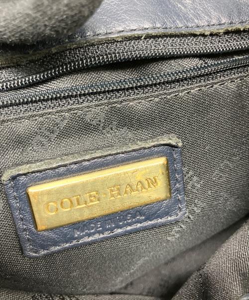 COLE HAAN（コールハーン）COLE HAAN (コールハーン) レザーリュック ネイビーの古着・服飾アイテム