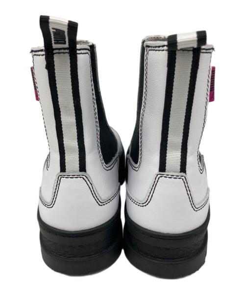PUMA（プーマ）PUMA (プーマ) MAYZE CHELSEA POP WNS ホワイト サイズ:24ｃｍの古着・服飾アイテム