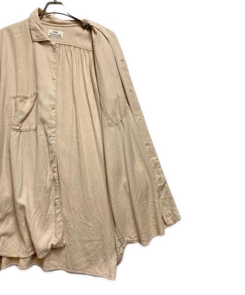 kaval（カヴァル）kaval (カヴァル) コットンシャツ ベージュ サイズ:Mの古着・服飾アイテム