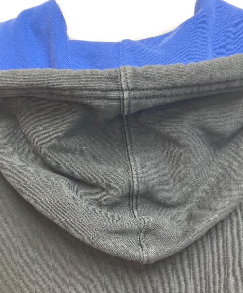 LEVI'S（リーバイス）LEVI'S (リーバイス) ジップパーカー ブラック×ブルー サイズ:SIZE Sの古着・服飾アイテム