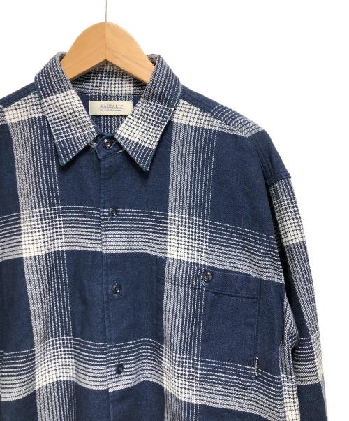 RADIALL（ラディアル）RADIALL (ラディアル) MONTE CALRO-REGULAR COLLARED SHIRT インディゴ×ホワイト サイズ:ＳＩＺＥ　Ｓ　の古着・服飾アイテム