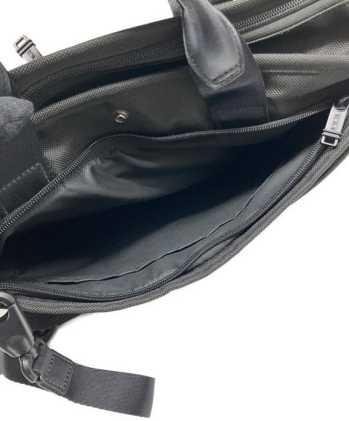 TUMI（トゥミ）TUMI (トゥミ) 2WAYバッグ ブラックの古着・服飾アイテム