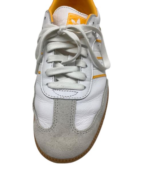 adidas（アディダス）adidas (アディダス) スニーカー ホワイト サイズ:7 1/2の古着・服飾アイテム