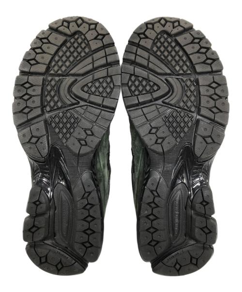 NEW BALANCE（ニューバランス）NEW BALANCE (ニューバランス) JJJJound (ジョウンド) M2002RXY グリーン×ブラック サイズ:24.5 CMの古着・服飾アイテム