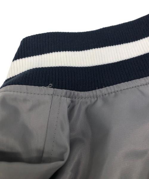 Fanatics（ファナティクス）Fanatics (ファナティクス) スタジャン グレー サイズ:Largeの古着・服飾アイテム