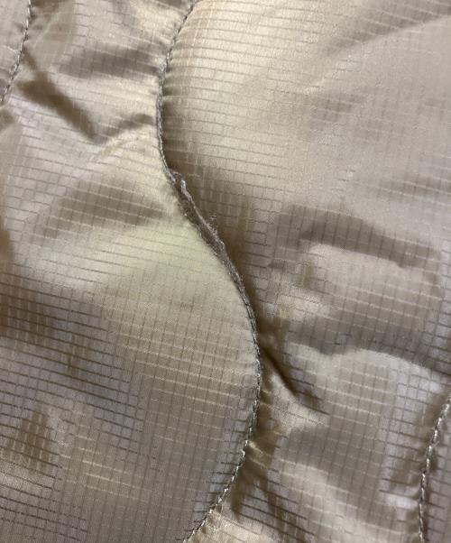 UNIVERSAL OVERALL（ユニバーサルオーバーオール）UNIVERSAL OVERALL (ユニバーサルオーバーオール) QUILT LONG VEST オリーブ サイズ:FREEの古着・服飾アイテム