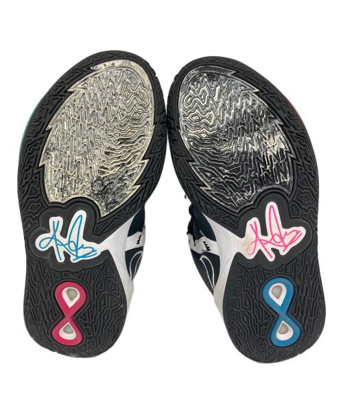 NIKE（ナイキ）NIKE (ナイキ) KYRIE INFINITY EP ブラック×ホワイト サイズ:SIZE 27cmの古着・服飾アイテム