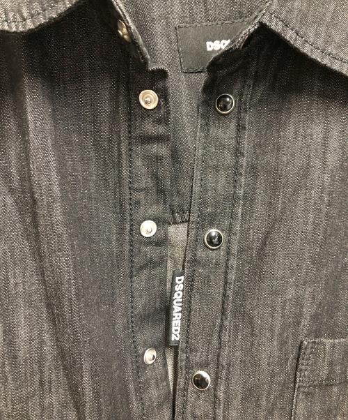 DSQUARED2（ディースクエアード）DSQUARED2 (ディースクエアード) デニムシャツ ブラック サイズ:42の古着・服飾アイテム