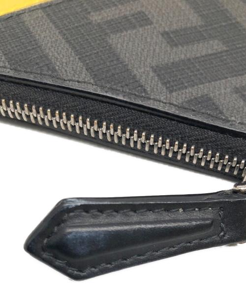 FENDI（フェンディ）FENDI (フェンディ) コインケース ブラック×イエローの古着・服飾アイテム