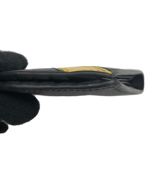 FENDI（フェンディ）FENDI (フェンディ) 2つ折り財布 ブラック×イエローの古着・服飾アイテム