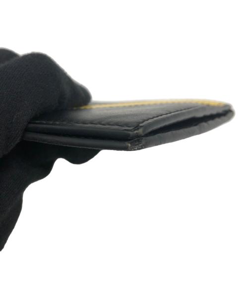 FENDI（フェンディ）FENDI (フェンディ) 2つ折り財布 ブラック×イエローの古着・服飾アイテム