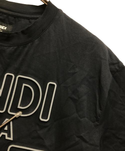 FENDI（フェンディ）FENDI (フェンディ) クルーネックＴシャツ ブラック サイズ:Sの古着・服飾アイテム