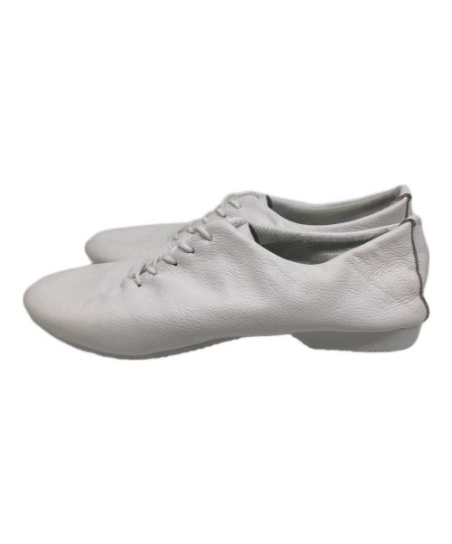 CROWN JEWEL（クラウンジュエル）CROWN JEWEL (クラウンジュエル) レザーシューズ ホワイト サイズ:6の古着・服飾アイテム